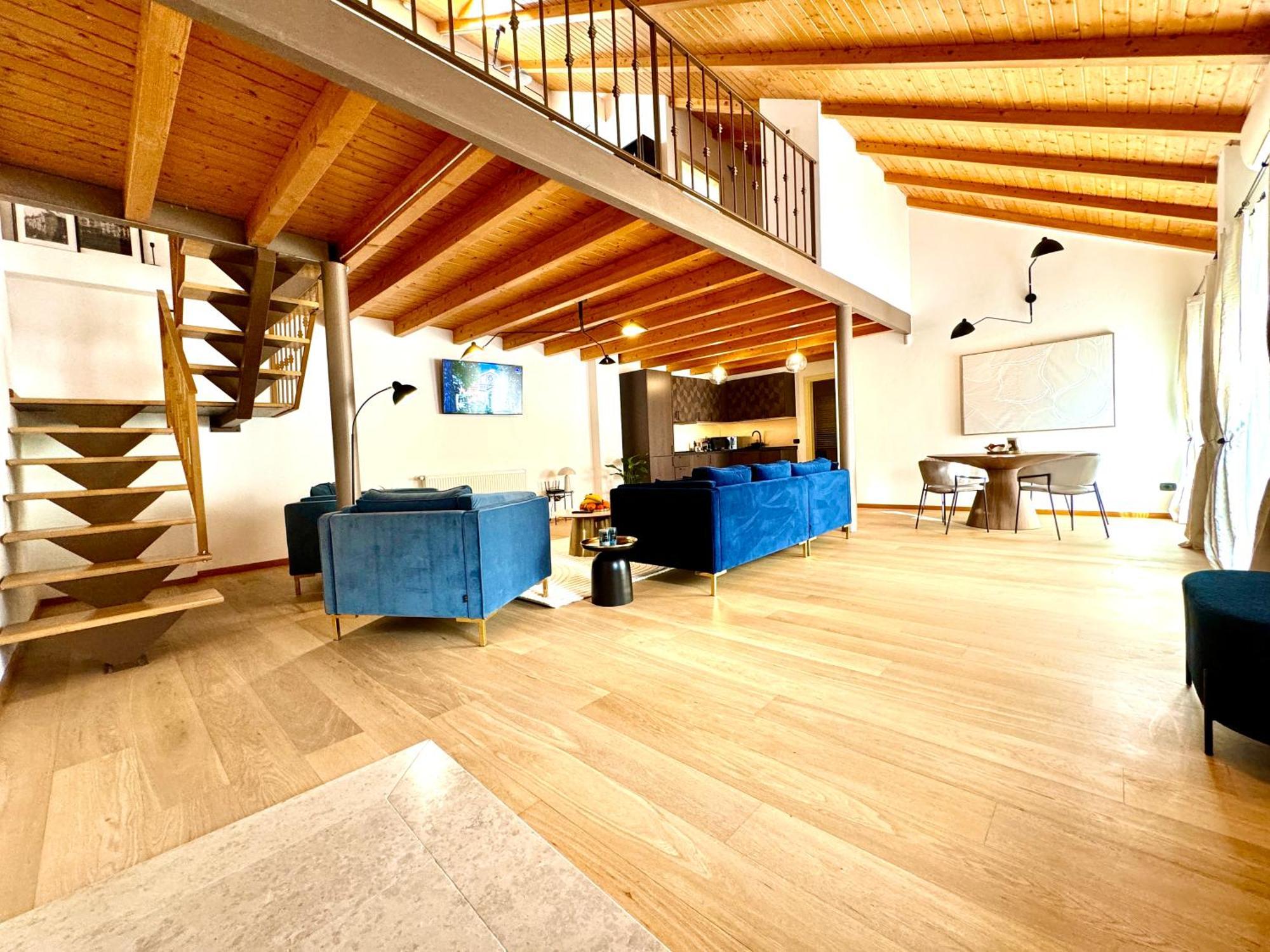 Blue Nest Apartment Timisoara Ngoại thất bức ảnh